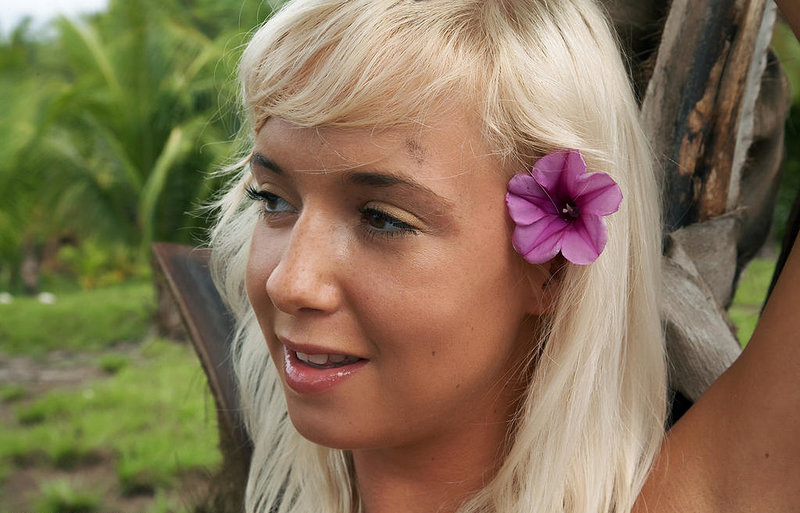 Вива, 25